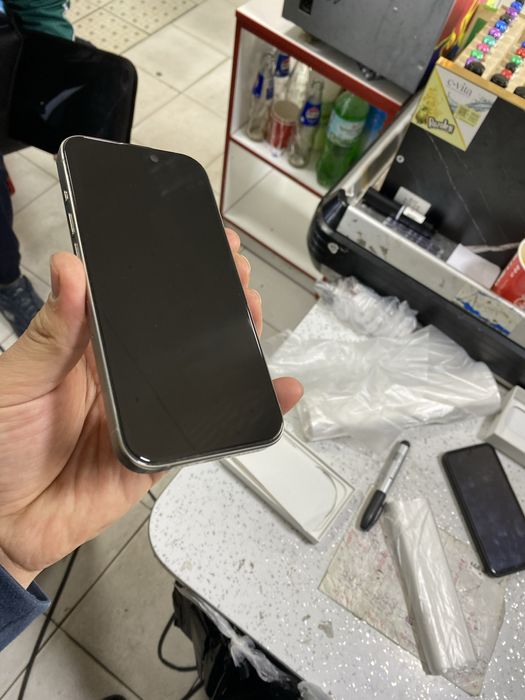 Iphone 15 pro holati zuur