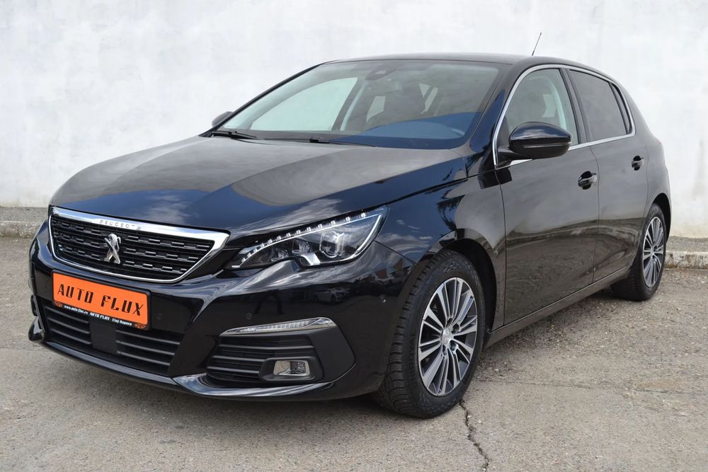 Peugeot 308 Peugeot 308 1.2PURETECH EAT8 ALLURE, An 11.2020, TVA Deductibil