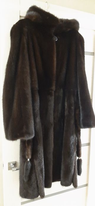Шуба норковая б/у