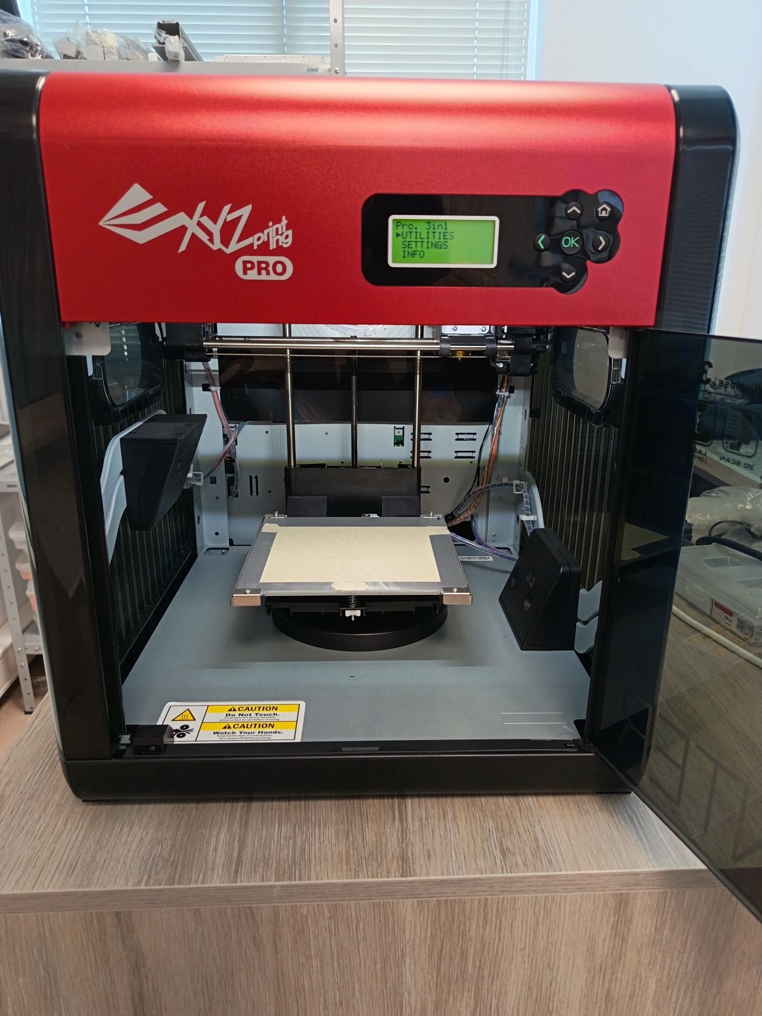 da Vinci 1.0 Pro 3D принтер

Da Vinci 1.0 Pro е професионален 3D принт