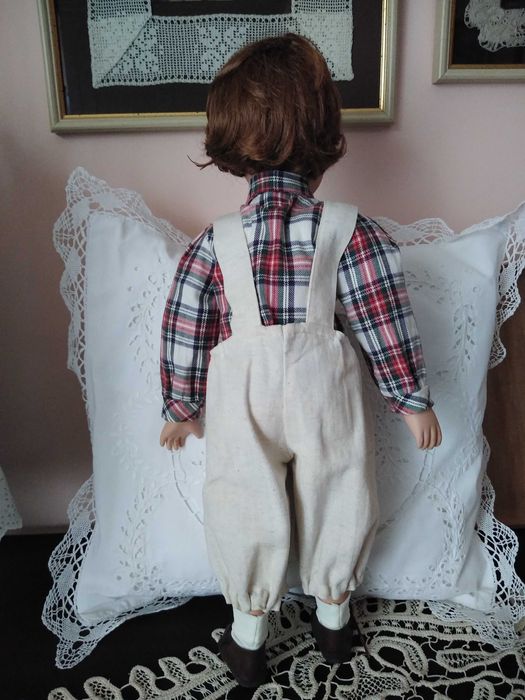 Papusa de portelan Gilde