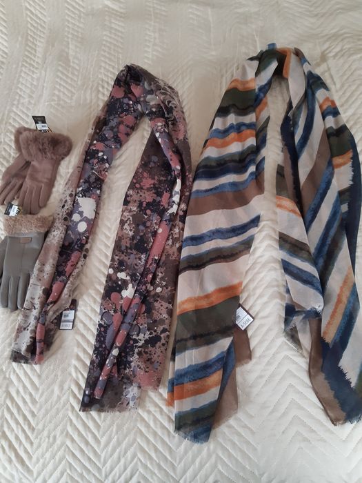 Шал и ръкавици с подплата