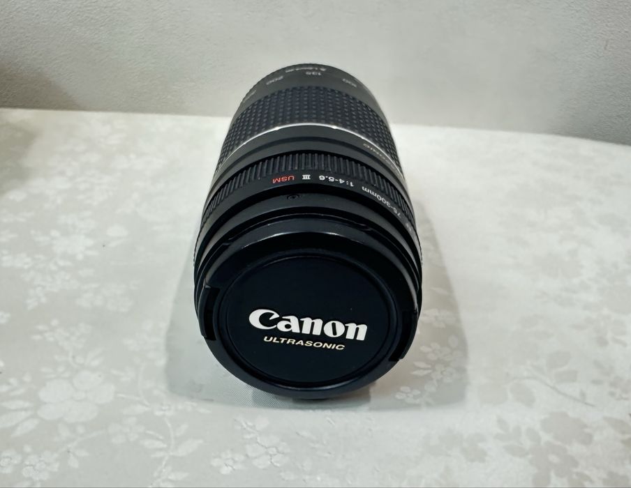 Объектив Canon EF 75-300mm f/4.0-5.6 III
