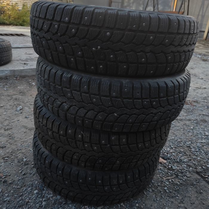 R14 175/65 Комплект зимней шипованной резины