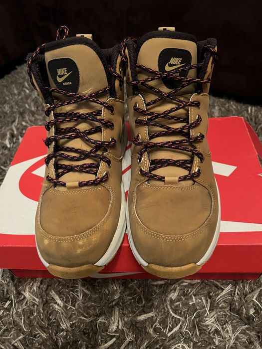 Боти NIKE- набук