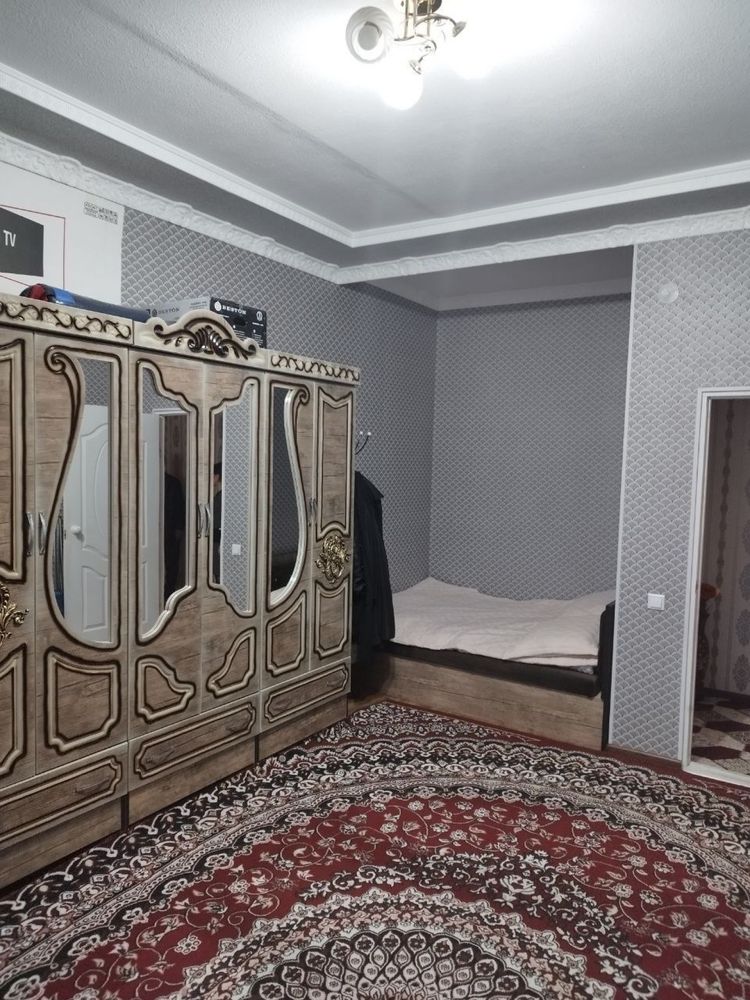 Срочно сотилади арзон квартира