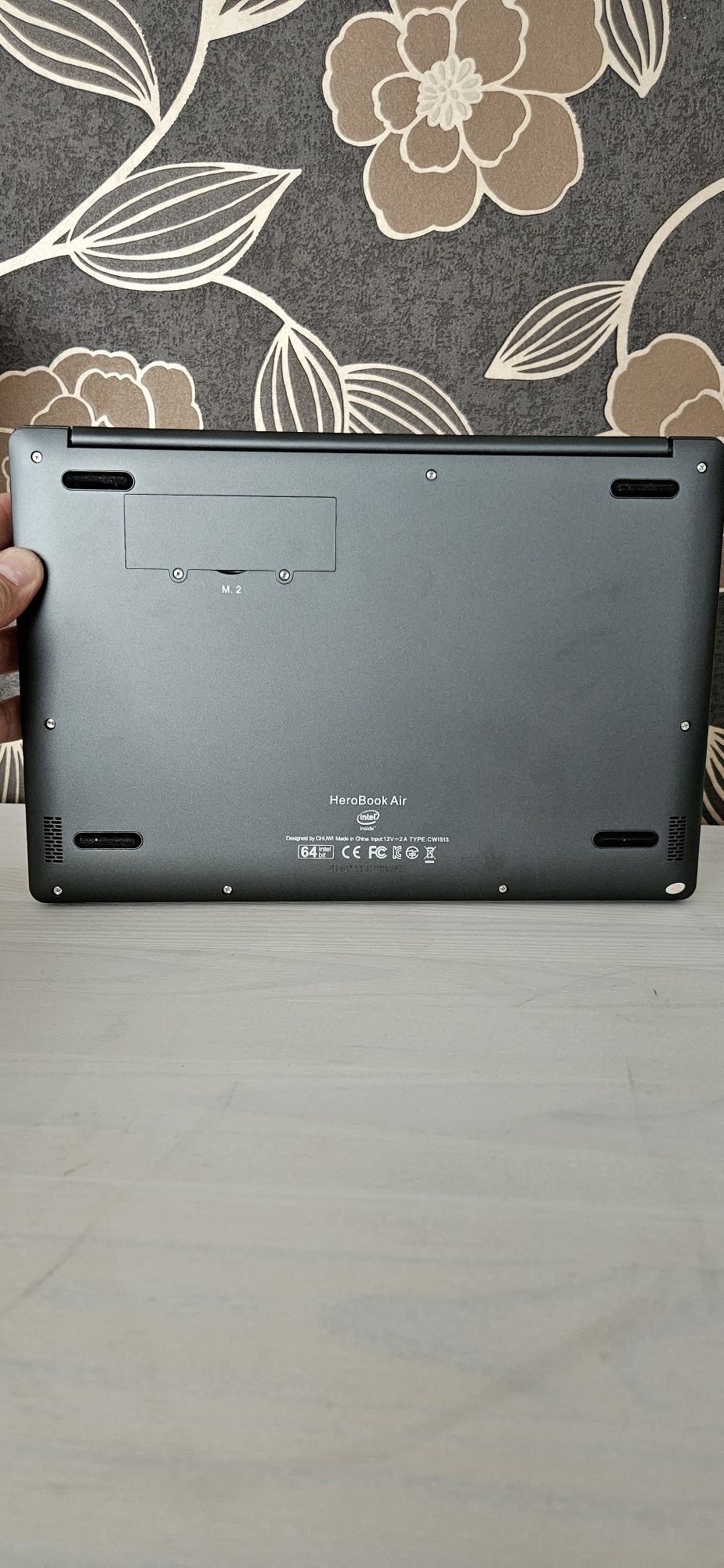 Laptop ultraportabil Chuwi HeroBook Air