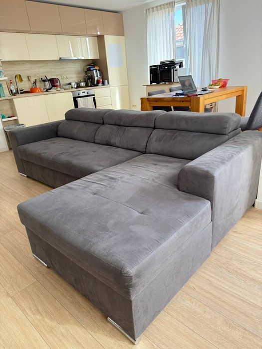 Разтегателен диван