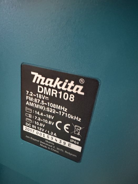 Radio de santier Makita cu bluetooth