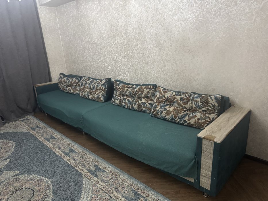 Диван в гостиную, БЕСПЛАТНО