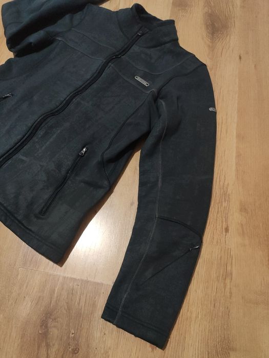 Bluza dama Under Armour groasă mărimea M