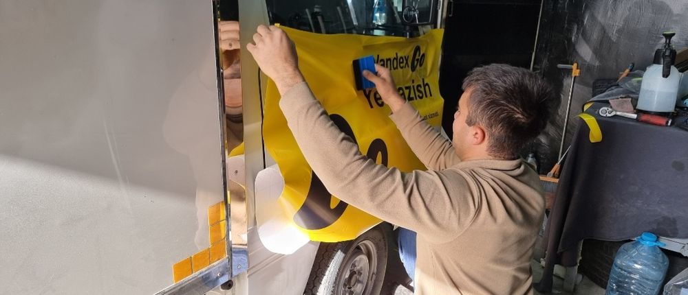 Yandex brend nakleka / яндекс накдейка факат грузавойларгa
Yandex
3/6