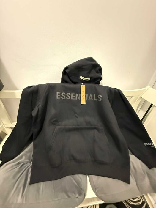 Fear of God Essentials – hoodie, gros și confortabil