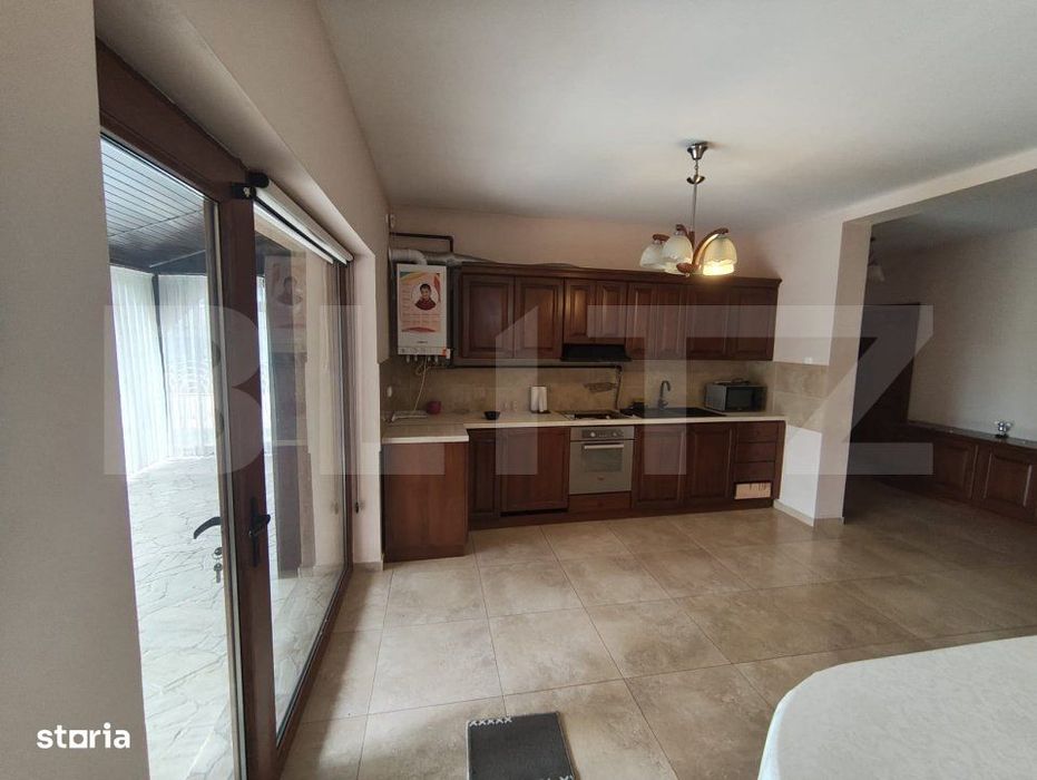 Casa de vanzare P+E si teren de 480 mp in cartierul Iosia, zona Calea