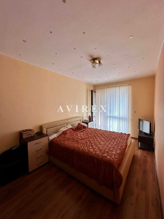 Продава се Двустаен апартамент в Пловдив, Кючук Париж - 65 кв.м за 1693 €/кв.м - Снимка #12