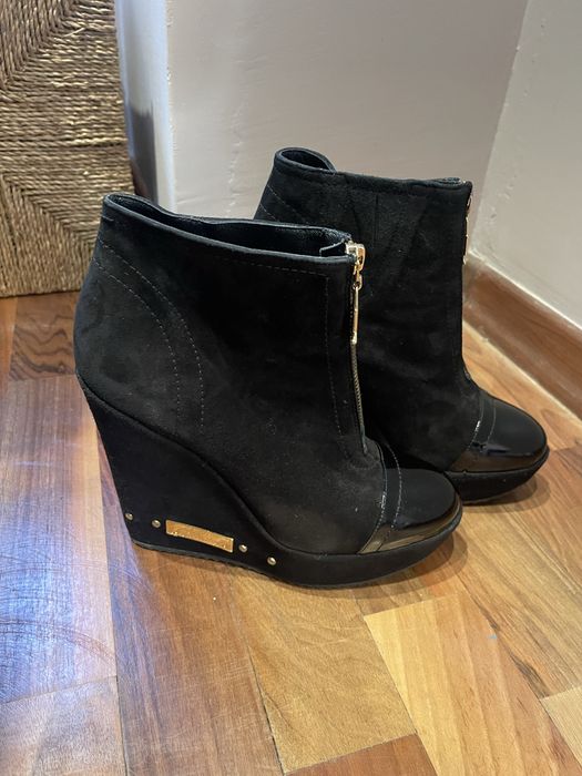 Италиански боти естествен велур Galliano