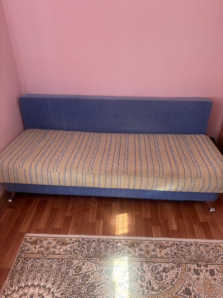 Продается диван раскладной