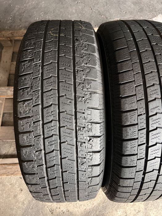2 anvelope iarna 235/65/16 C , GoodYear , 5.5 mm
