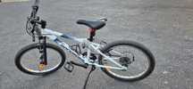Vând bicicleta copii de 20 inch Rockrider