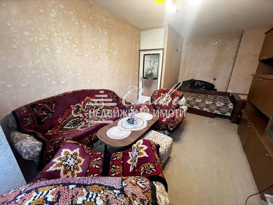 Двустаен СРЕДЕН апартамент с ЮЖНО изложение - кв. Добруджански!