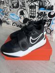 Nike н38,5 маратонки