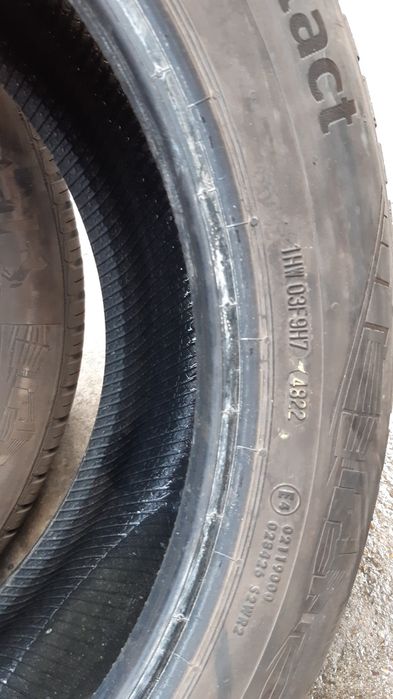 2 anvelope 215/55r18 iarnă marca Continental dot 2022,preț 260 lei/buc