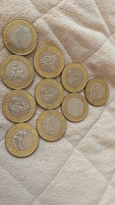 Продам коллекционые монеты