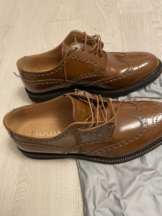 Pantofi Prada originali din piele – mărimea 41, NOI