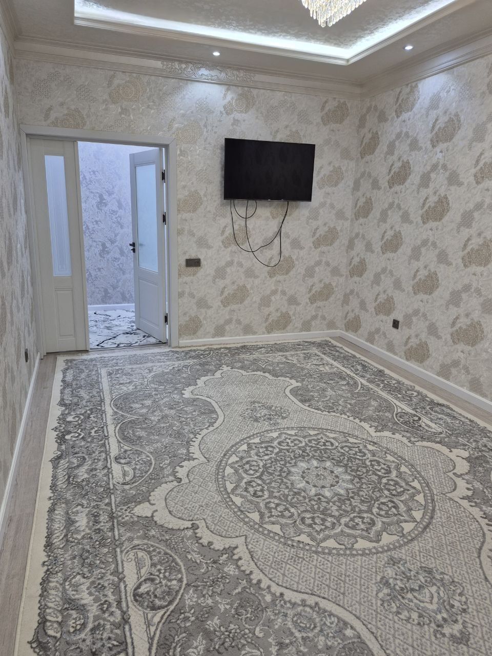 Маклерсиз 2 хонали уй ижарага бераман . Ҳамма шароитлари