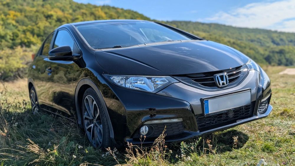 Honda Civic Vând Honda Civic 1.8i-VTEC SE Sport, stare foarte bună
