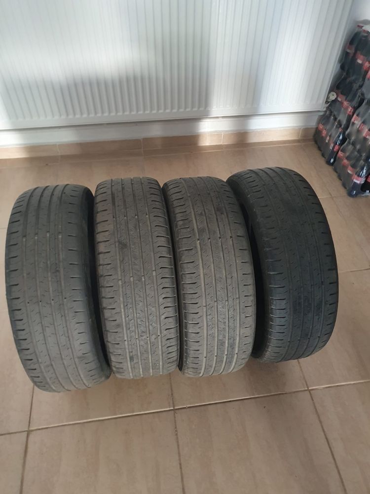 Vând set Anvelope Continental EcoContact 195/55/R16 vara