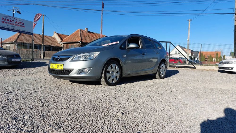 Opel Astra Opel Astra J 1.7 CDTI Design Edition