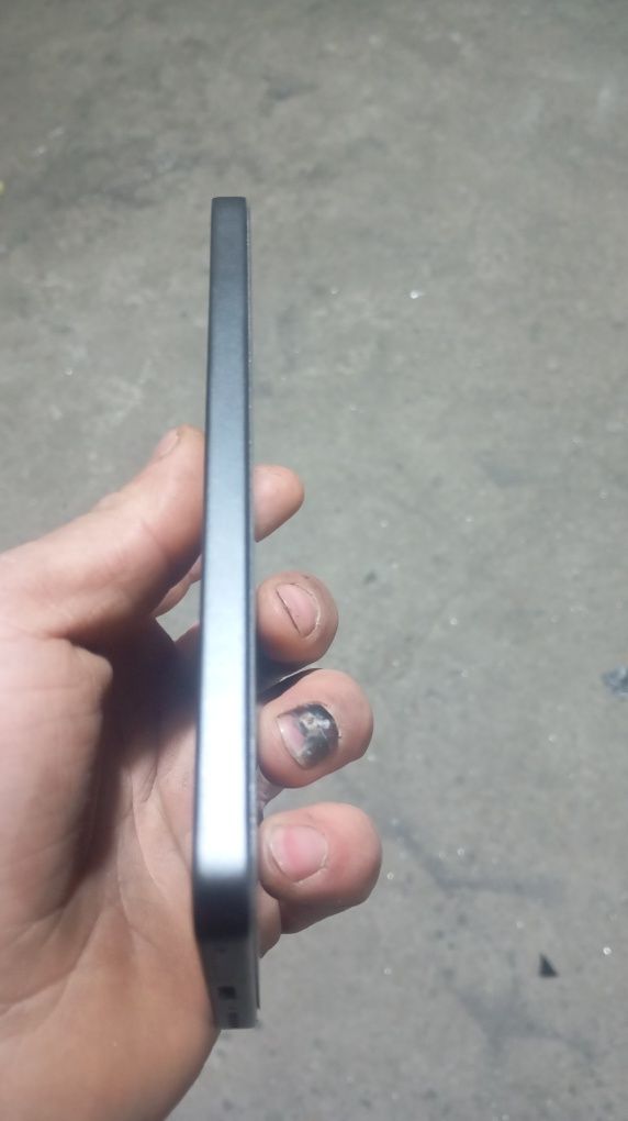 Redmi not 13 256 8+4  dokiment karobka zaryadkalaribo 2 qol ideal hol