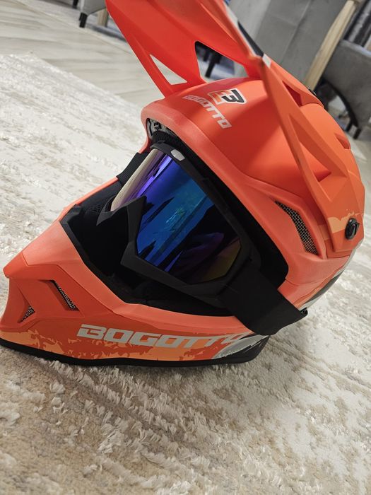 Casca atv/moto set 2 căști cu ochelari și mănuși incluse