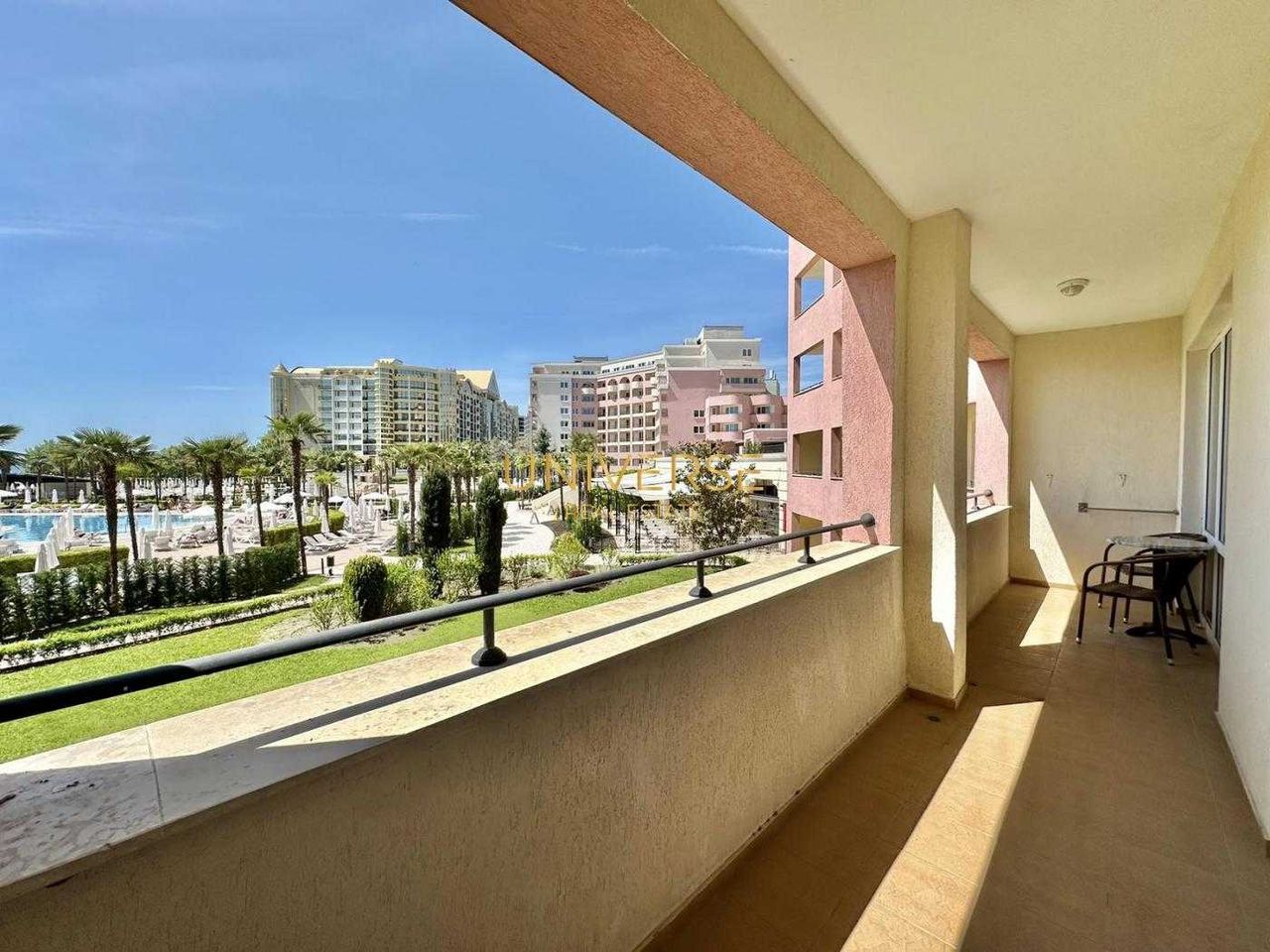 Продава се Двустаен апартамент в к.к. Слънчев бряг - 84 кв.м за 1012 €/кв.м - Снимка #13