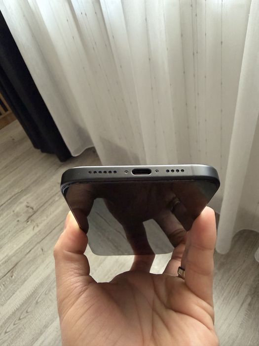 Phone 16 Plus – ca nou, baterie 100%, fără urme de uzură