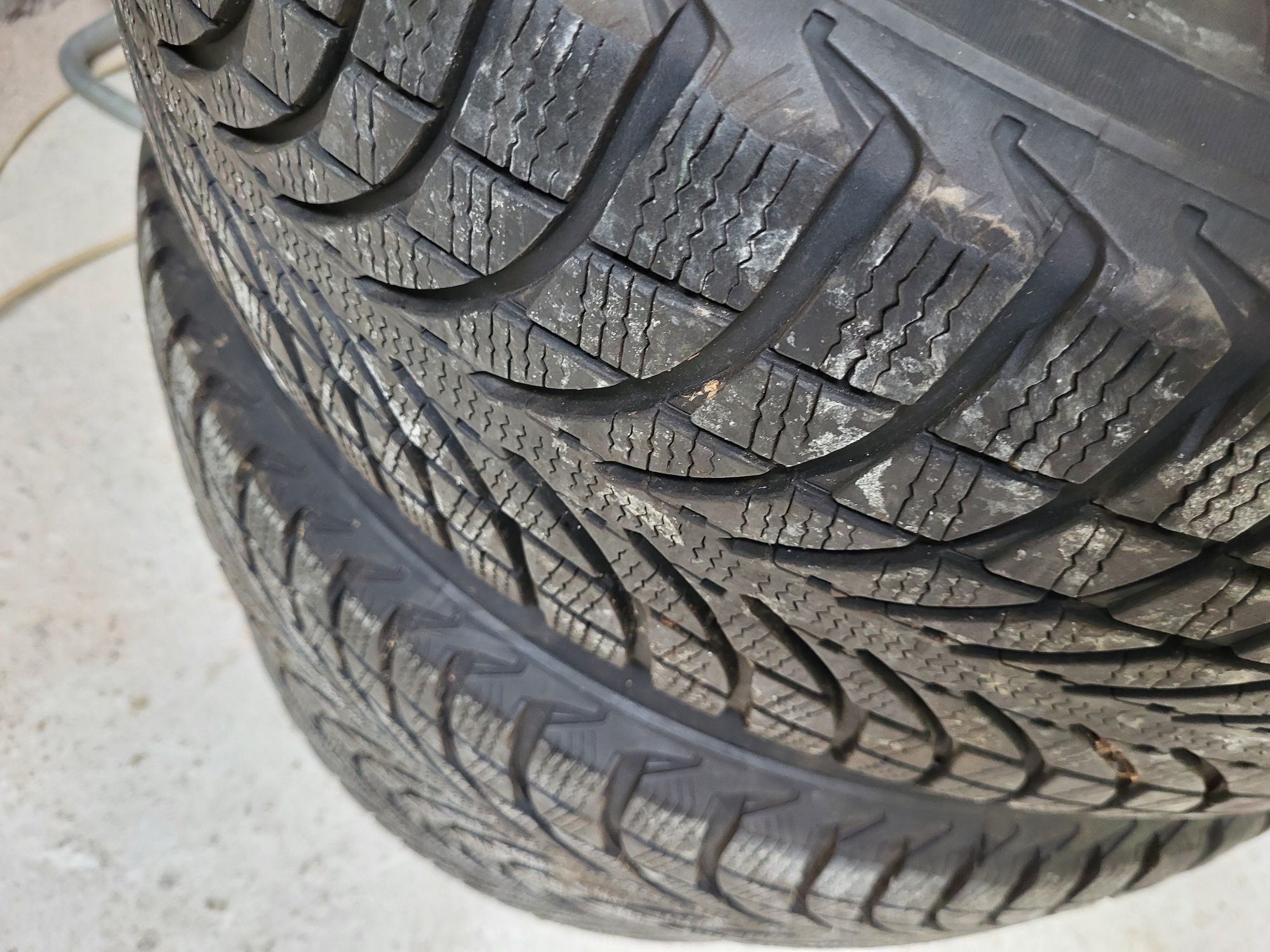4 бр зимни 225/60/17 Michelin