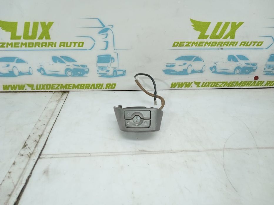 Comenzi volan Toyota RAV4 4 (XA40) (facelift)  [din 2015 pana  2019]