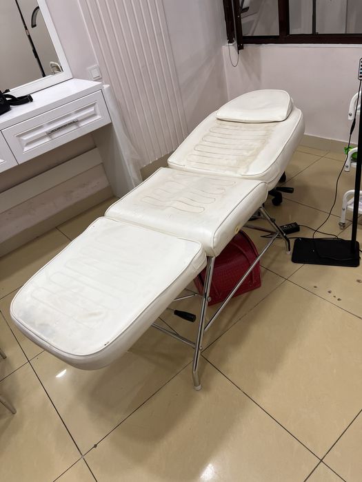 Продам кушетку в хорошем состоянии