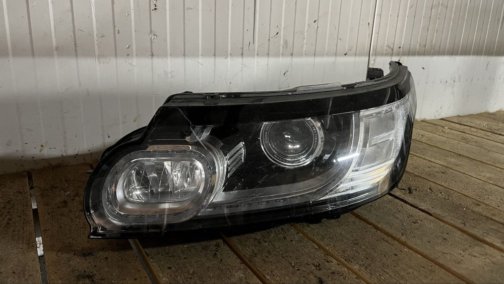 2 броя ляв Range Rover Sport
