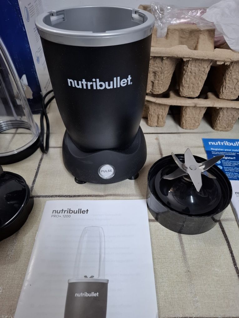 Блендер Nutribullet Pro Pulse 1200W NB120MB. черен