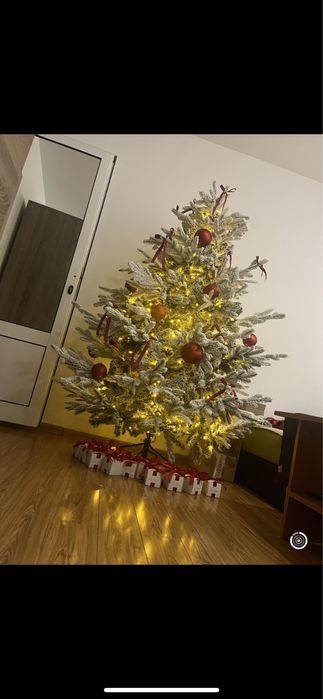 Brad siberian artificial nins 180cm