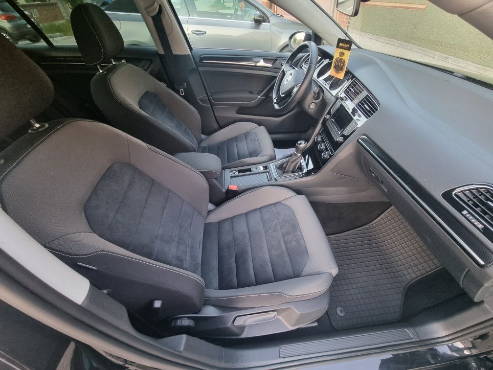 Vw Golf 7 HighLine 136000KM  2.0 diesel 150 cp euro 6