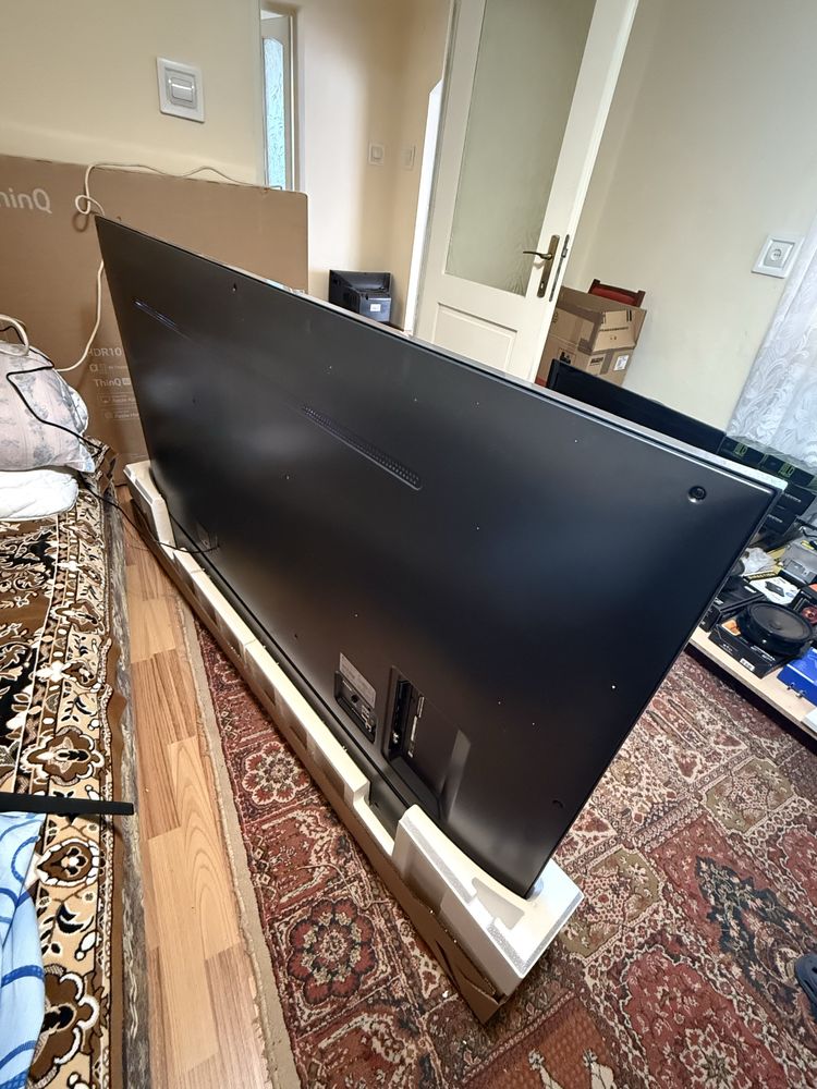 Pentru piese Televizor LG LED 75UR75003LK, 189 cm, Smart, 4K Ultra HD