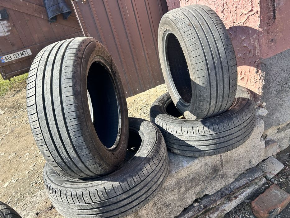 Anvelope vara 205/55 R16 Falken