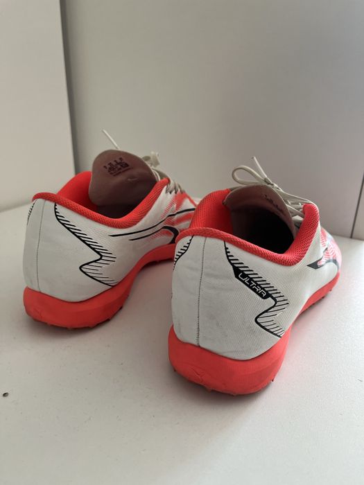 Adidasi de fotball puma