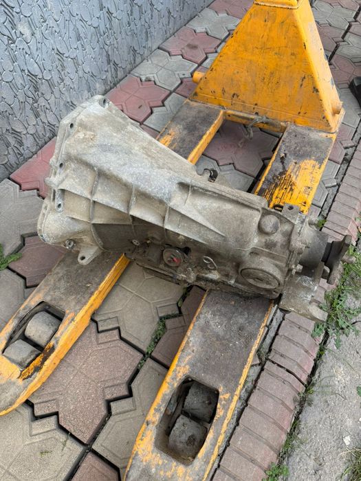 Продается Акпп мерседес 772443 на ремонт