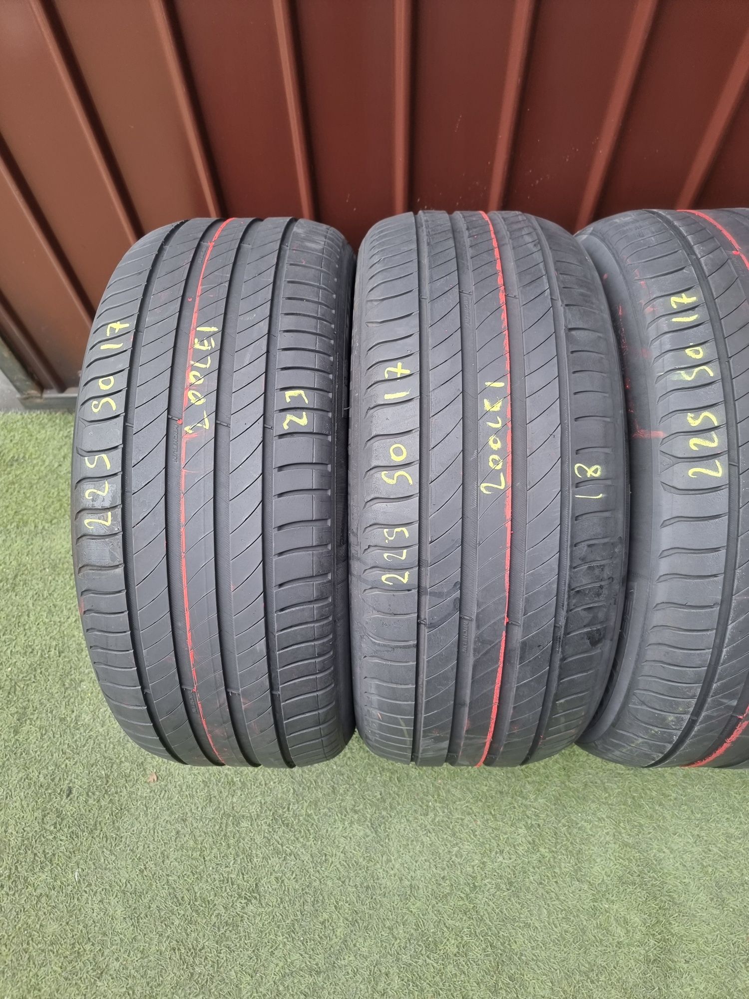 225.50.17 Michelin