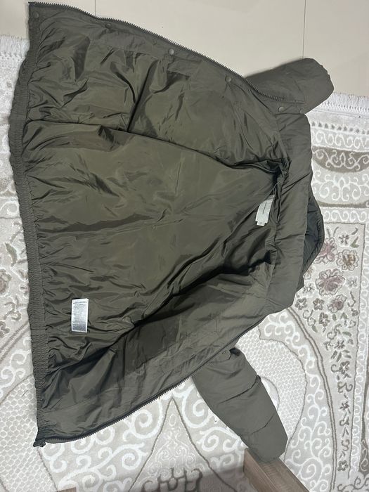 Vand geaca calvin klain