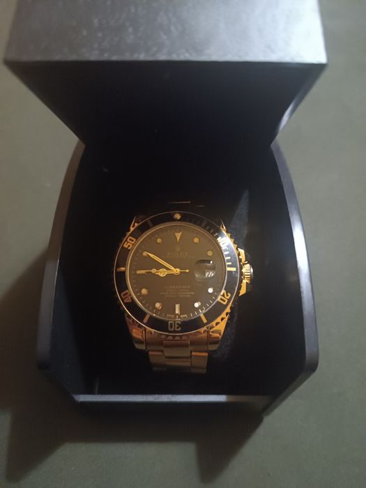 Часовник Rolex Submariner